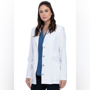 NWT Dickies Advance Medical White. 28" Notched Lapel Lab Coat. women’s Size XS